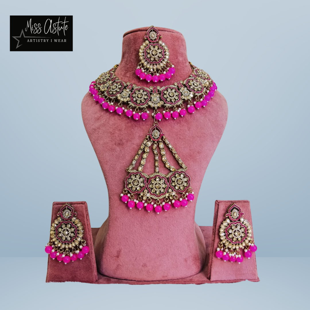 Floral Bridal Necklace Set with Passa