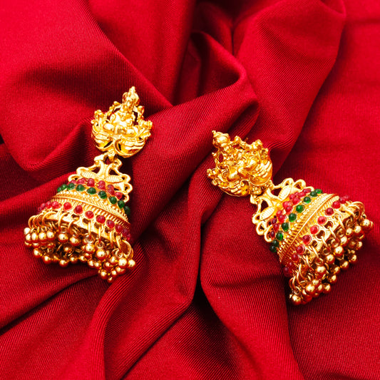 Devi’s Garland