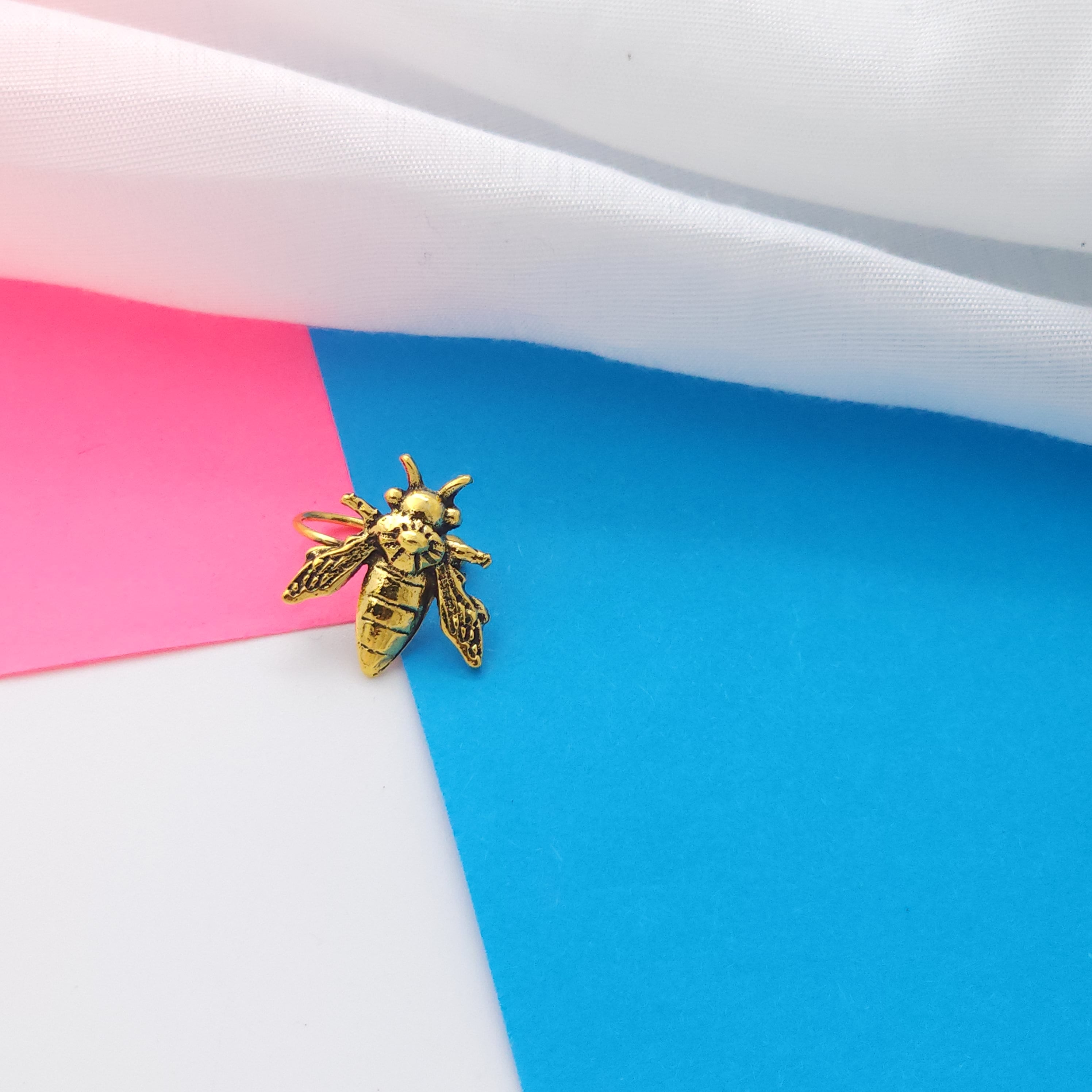 Queen Bee Clip-On (Single Earring)