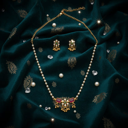 Mohini Pearl Charm Necklace Set