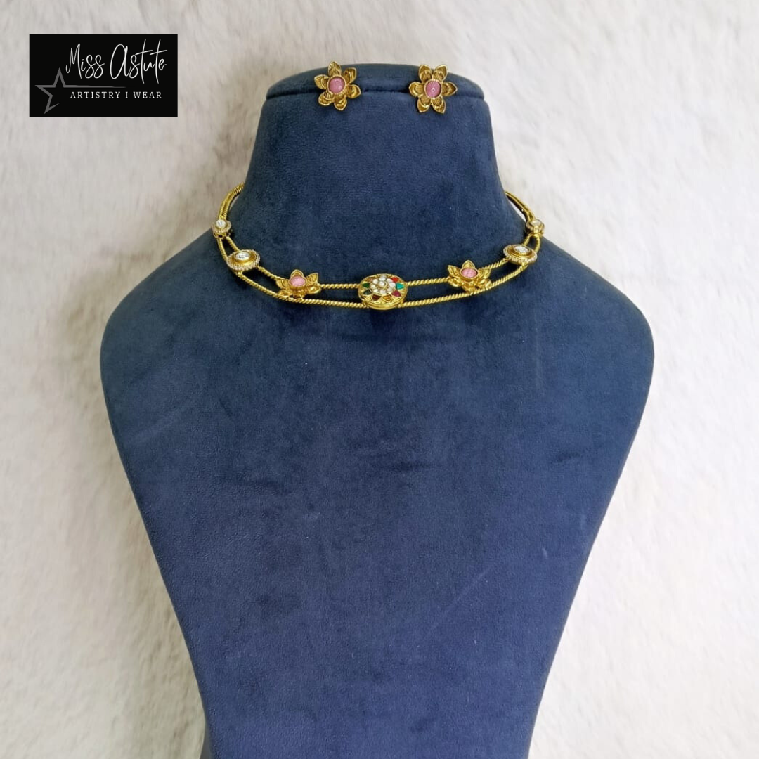 Choker Necklace Set with Floral Motifs