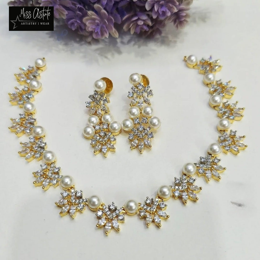 Pearl and Crystal Necklace with High Gold Plating