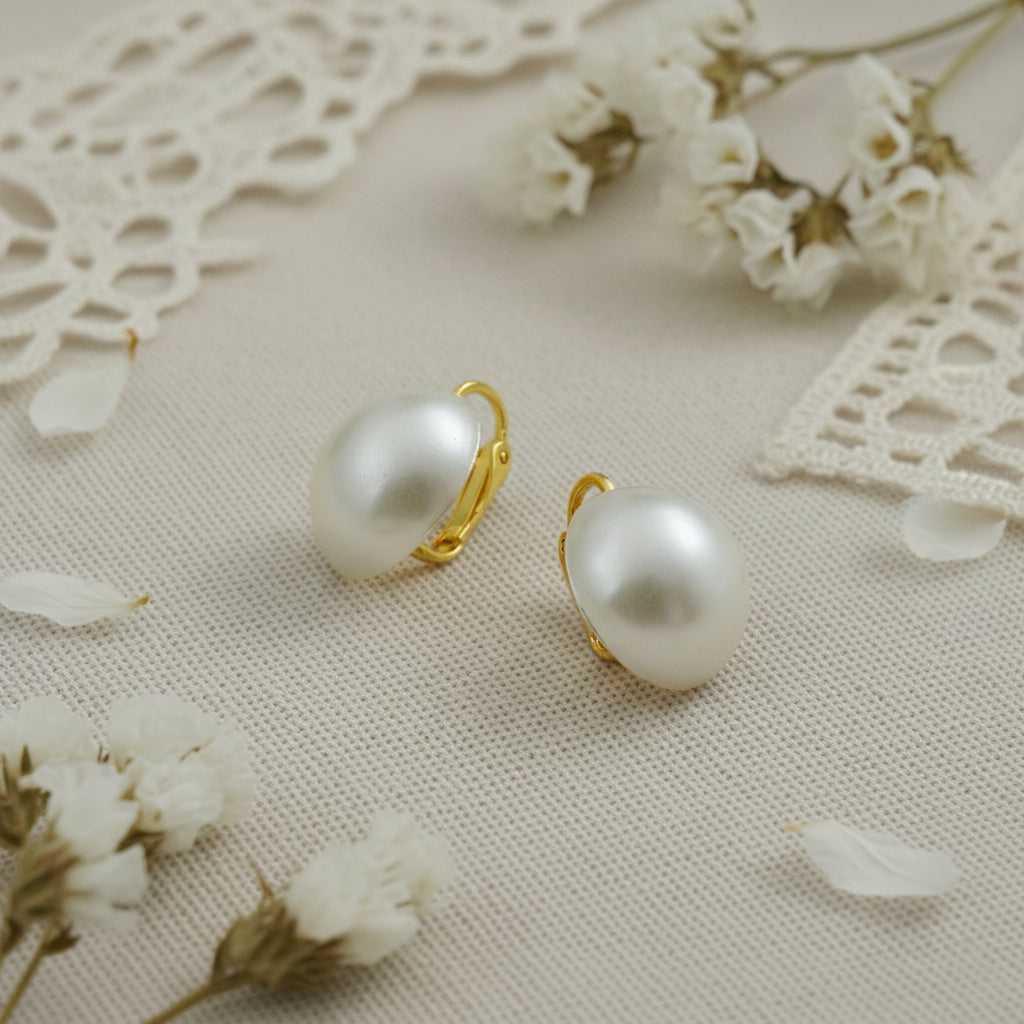 Noor Clip-On Pearl Earrings