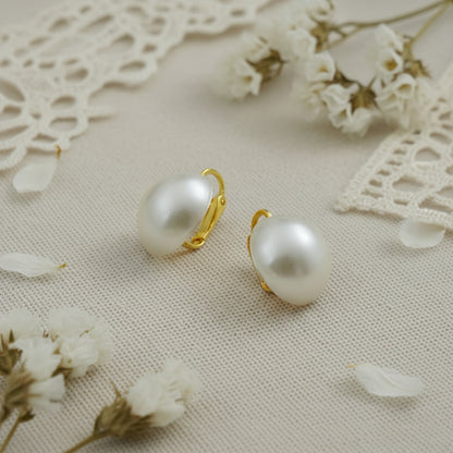 Noor Clip-On Pearl Earrings