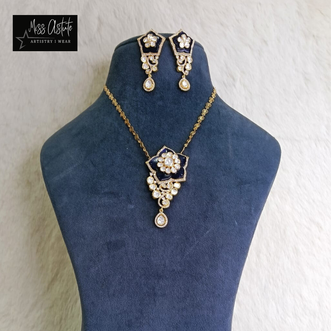 Floral Drop Pendant Necklace Set