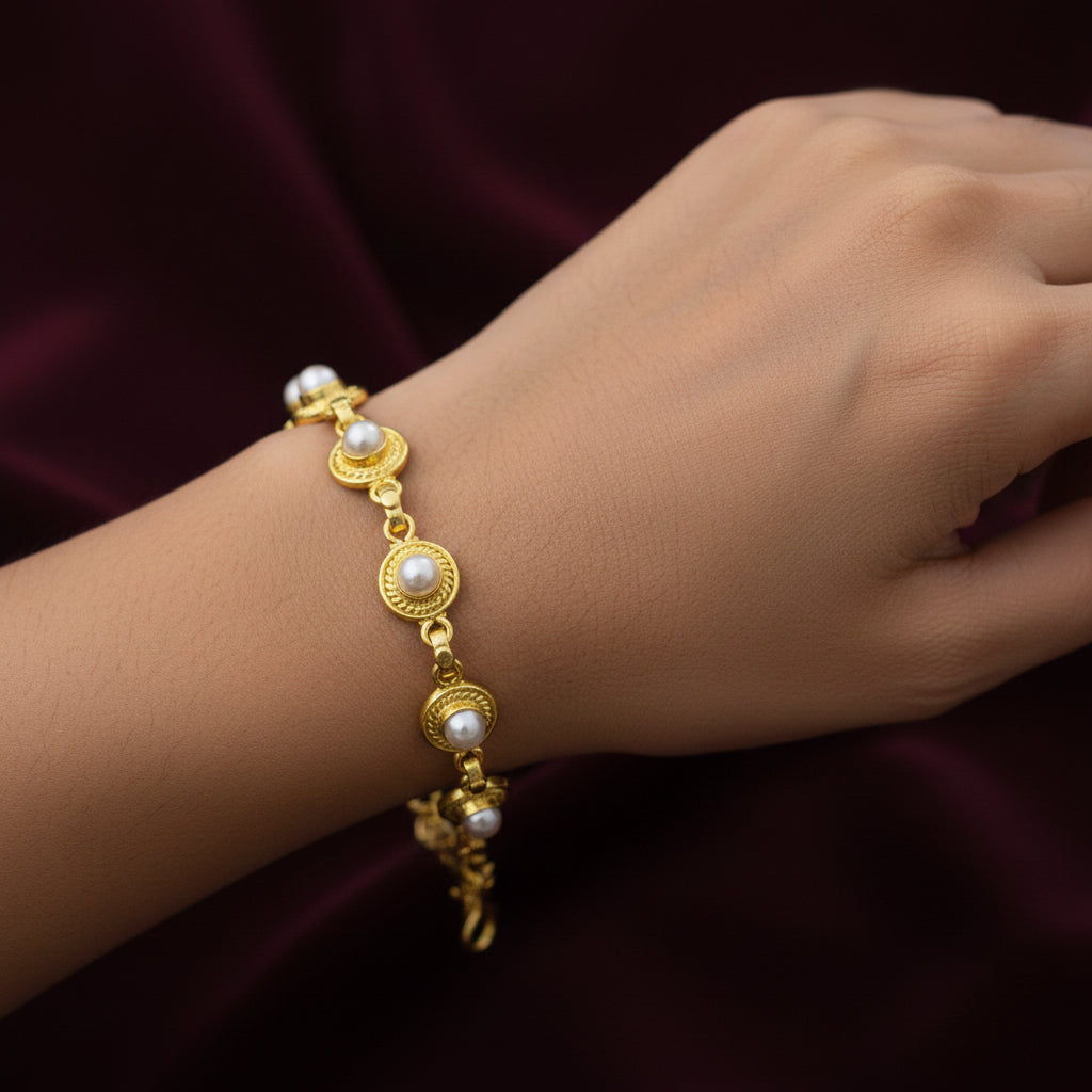 Regal Heritage Pearl Bracelet