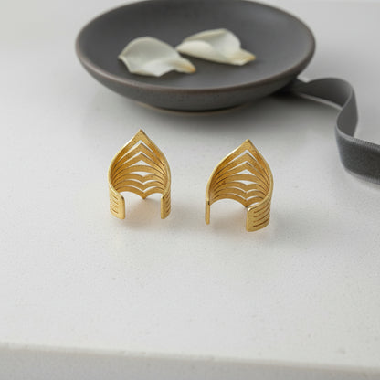 Auraline Minimal Ear Cuff