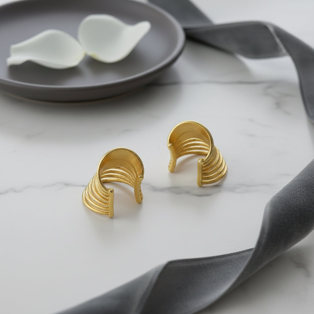Solara Ridge Ear Cuff