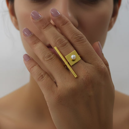 Axis Pearl Statement Ring (Adjustable)