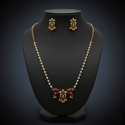 Mohini Pearl Charm Necklace Set