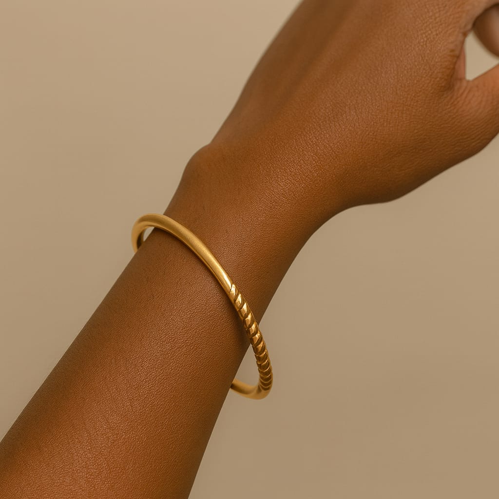 Twist & Shine Open Bangle