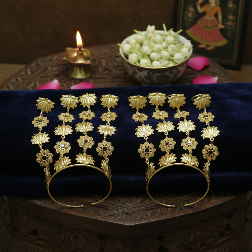 Hand Harness Bracelet (Haath Phool Style)