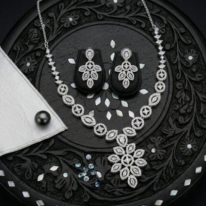Royal Blossom Pendant Necklace Set