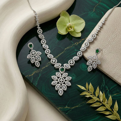 Royal Blossom Pendant Necklace Set
