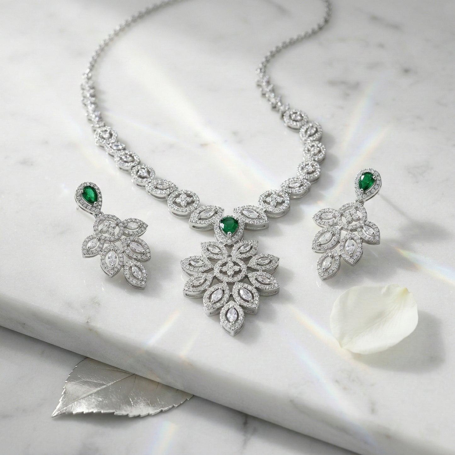 Royal Blossom Pendant Necklace Set