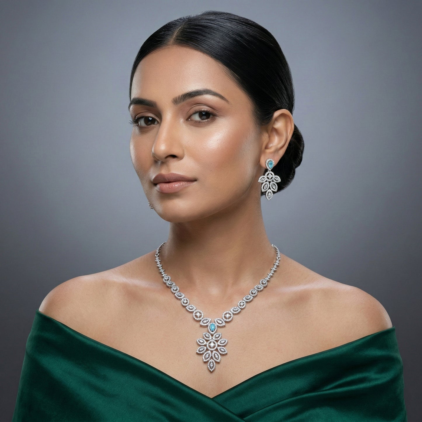 Royal Blossom Pendant Necklace Set