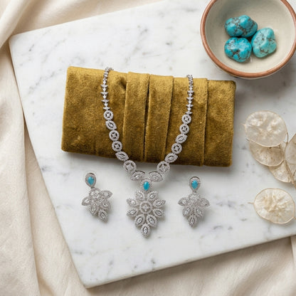 Royal Blossom Pendant Necklace Set