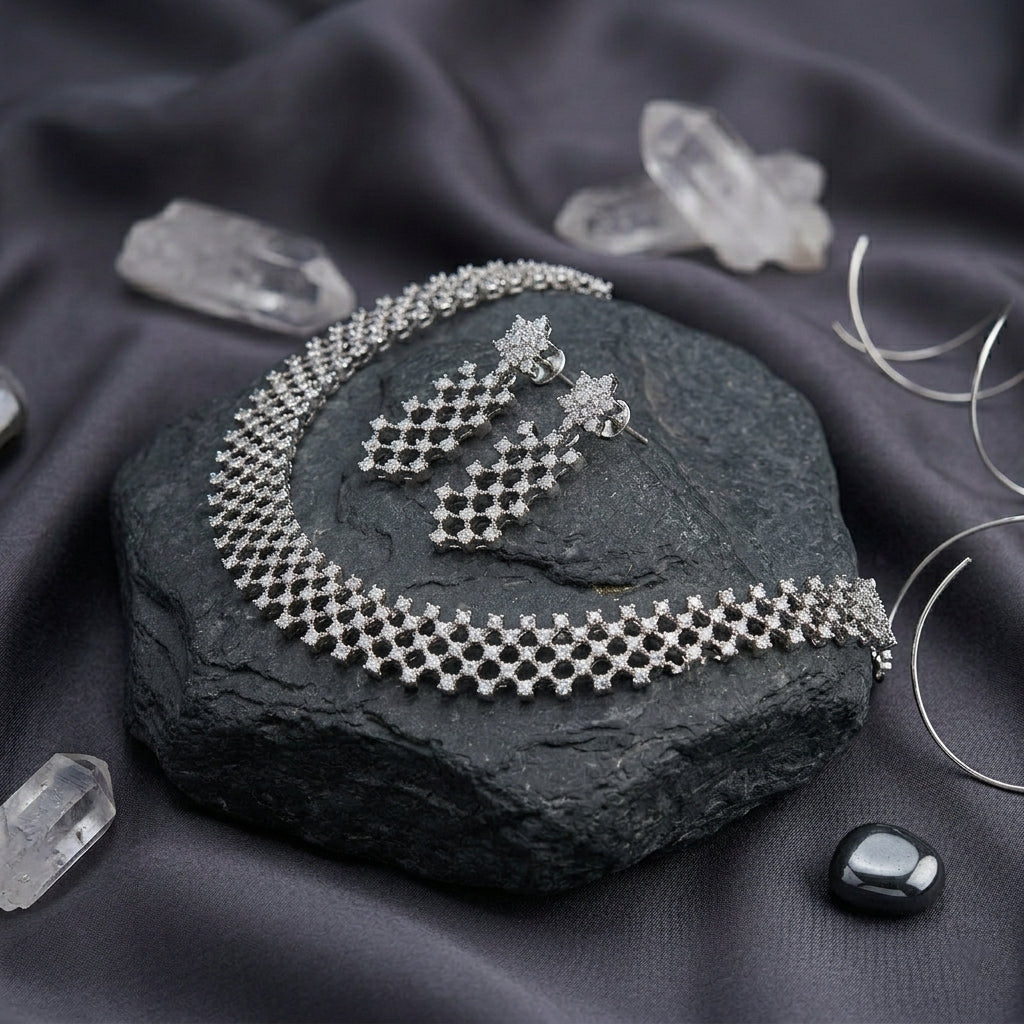 Arctic Lattice Royale Necklace Set