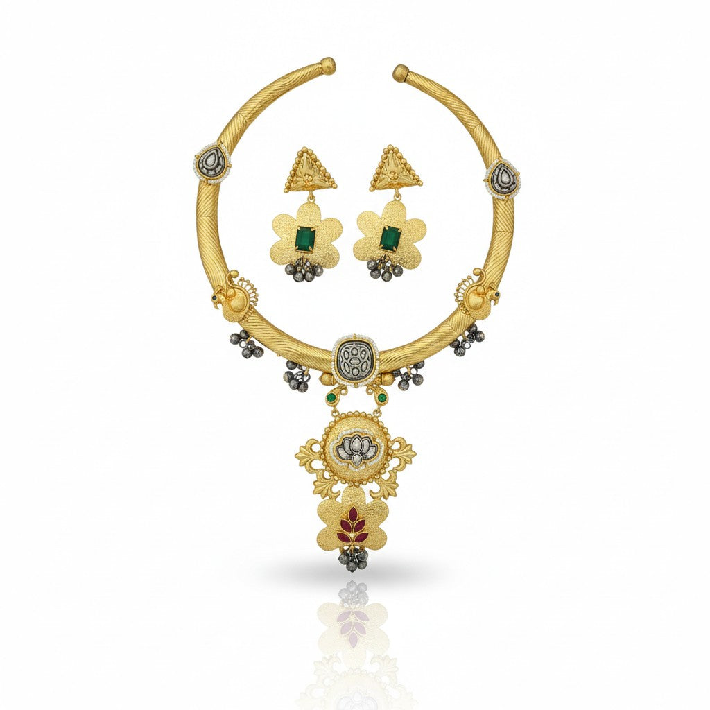 Antique Lotus Hasli Necklace