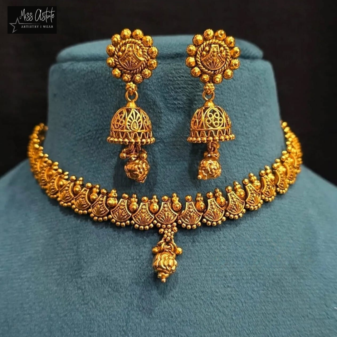 Delicate Gold-Plated Necklace Set with Intricate Dangling Earrings