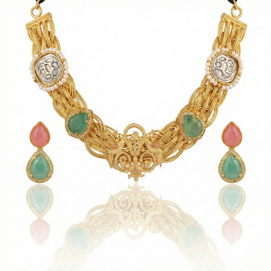 Emerald Accent Heritage Choker