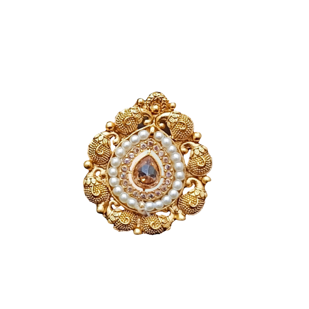 Exquisite Gold-Toned Statement Ring with Pearl & Stone Detailing