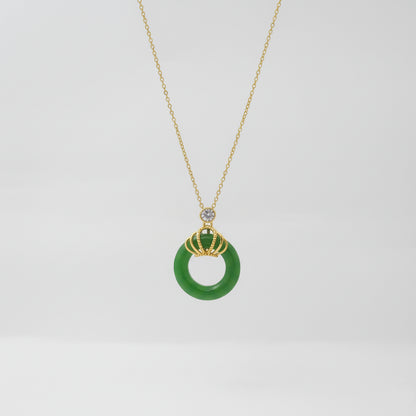 Emerald Halo – Jade Crown Pendant Necklace