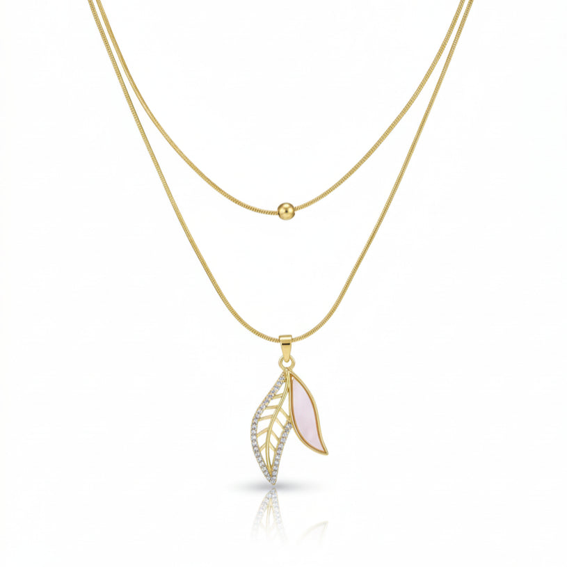 Petal Poise – Dual-Layer Leaf Necklace