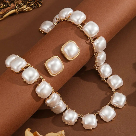 Ivora Square Pearl Necklace Set