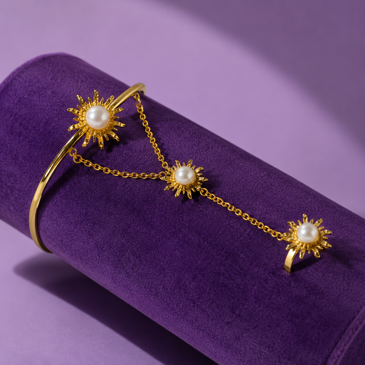 Solara Sunburst Hand Harness Ring Bracelet (Hath Phool)