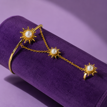 Solara Sunburst Hand Harness Ring Bracelet (Hath Phool)