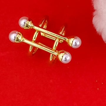 Taarini – Pearl Orbit Adjustable Statement Ring